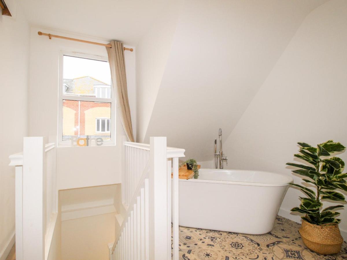 Portside Villa Уеймут Екстериор снимка
